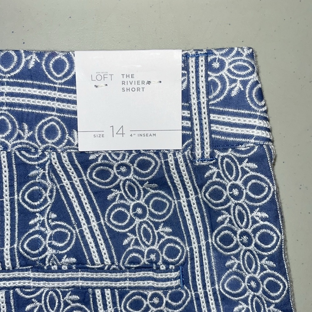 LOFT Ann Taylor NWT Size 14 Blue Chambray - White Embroidered Riviera Shorts - Picture 4 of 4